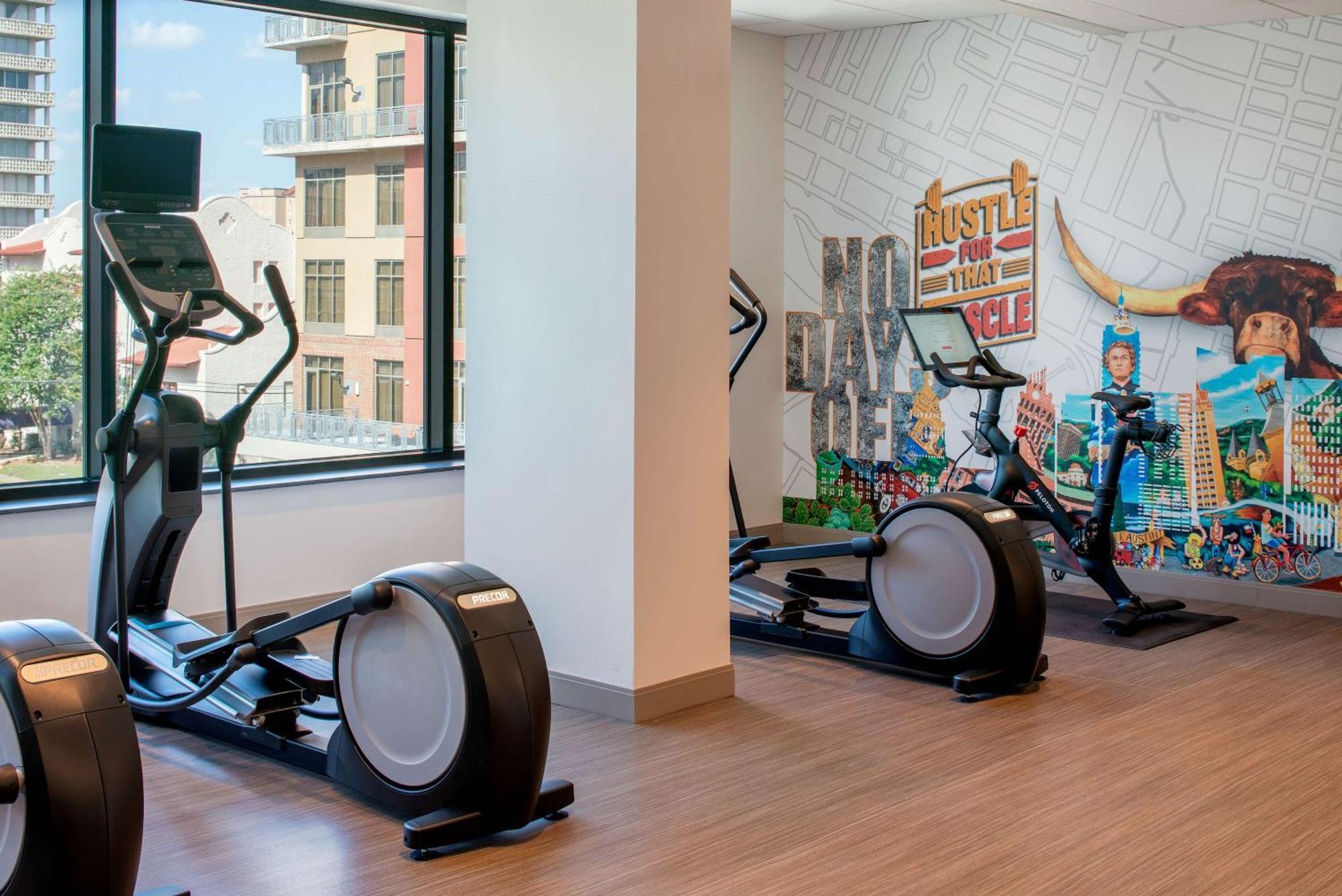 Hilton Garden Inn Austin University Capitol District المظهر الخارجي الصورة